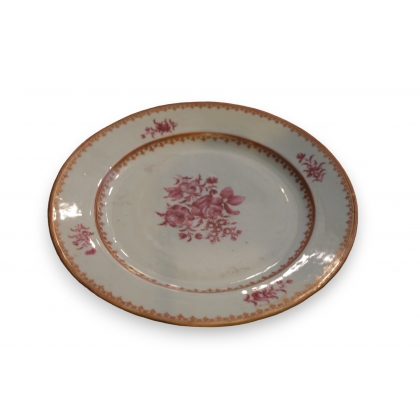 Assiette \"fleurs\" en porcelaine