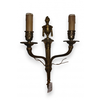Pair of Louis XVI-style wall lights by Moinat SA – Antiques and home décor