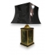 Lampe, base carrée en bois laqué