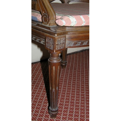 Louis XVI-style children’s armchair on  Moinat SA  - Antiques and home décor