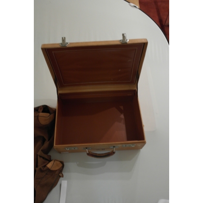 Valise en Cuir Beige