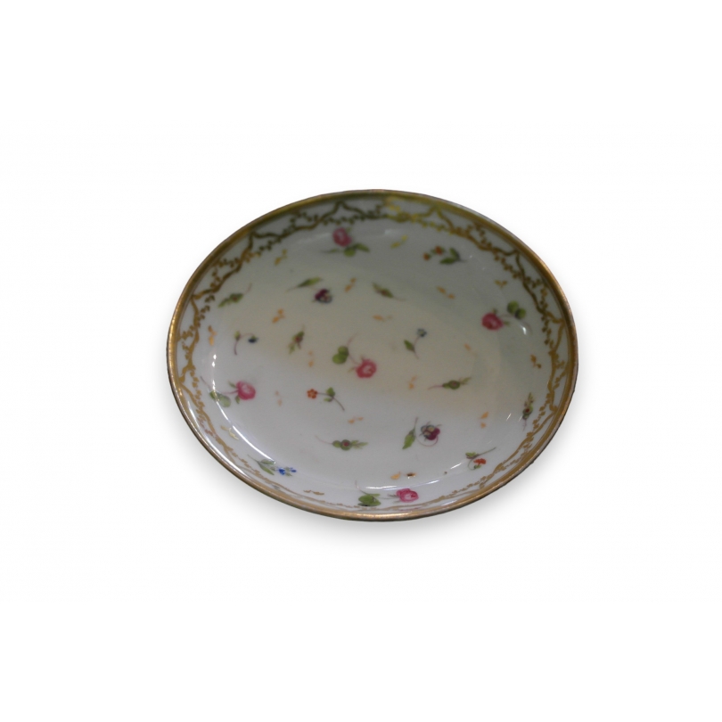 Soucoupe en porcelaine de Nyon