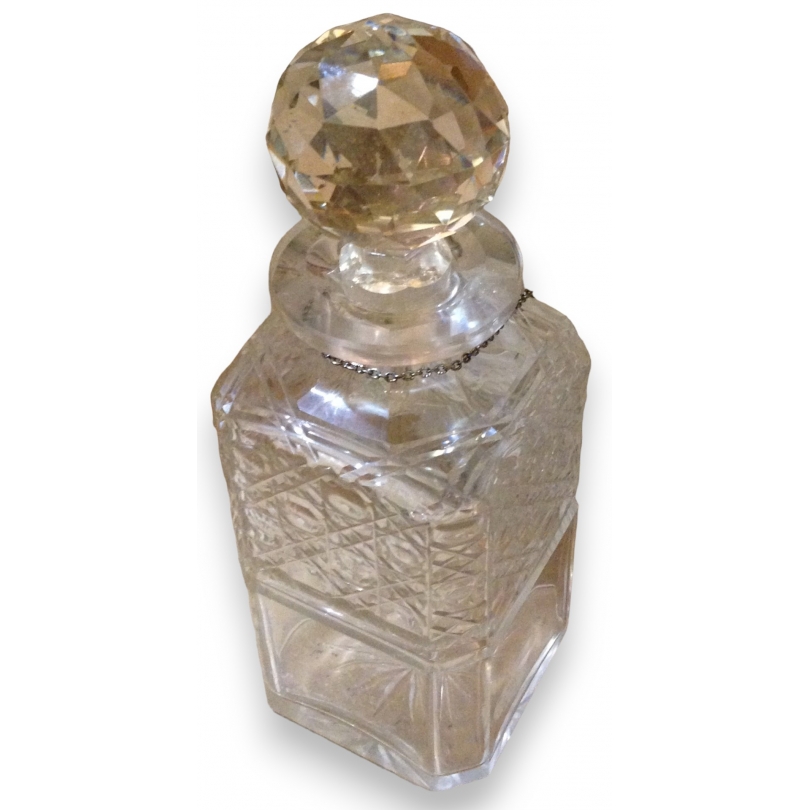 Carafe en cristal carrée