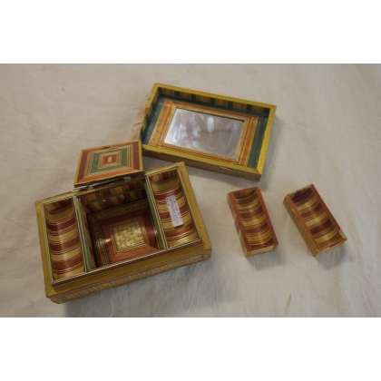 Straw marquetry box from Moinat SA – Antiques and home décor
