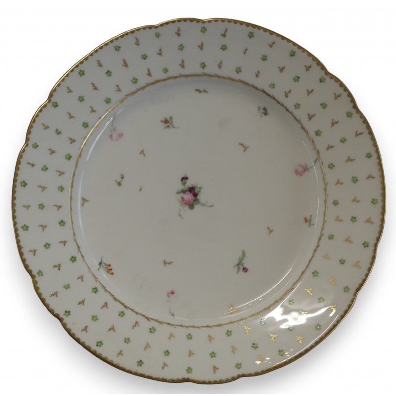 Assiette en porcelaine de Nyon, décor