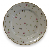Assiette en porcelaine de Nyon, décor