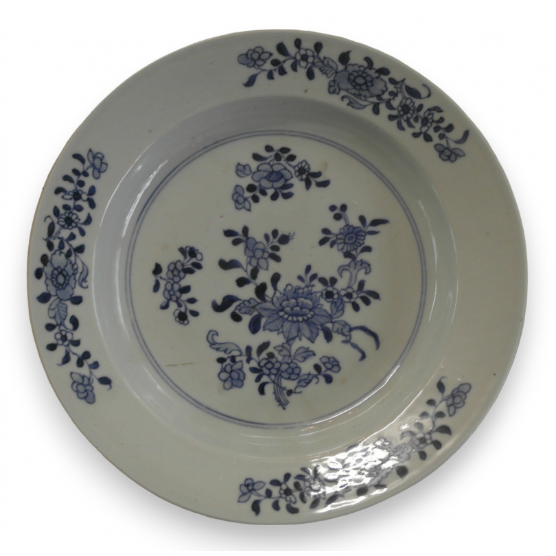 Assiette en Porcelaine ( Bleu / Blanc )