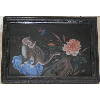 Untersetzer „Katze“ mit Blumenmuster. Bei  Moinat SA  – Antiquitäten und Dekoration