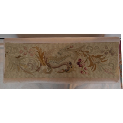 Napoleon III-style bench upholstered by Moinat SA – Antiques and home décor