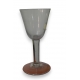 Grand verre ancien sur pied