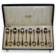Coffret contenant 12 cuillères en argent
