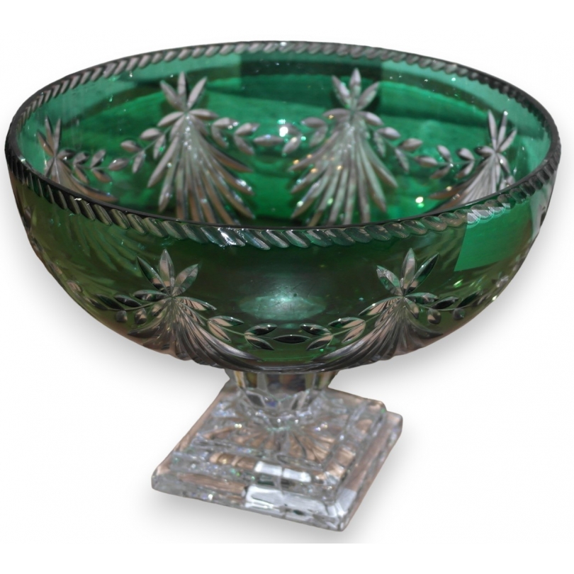 Coupe en cristal coloris vert
