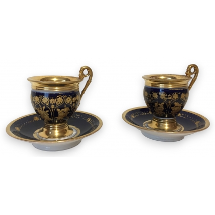 Paire de tasses et sous-tasses Empire