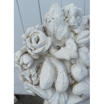Fruit basket from Paolelli Garden, italgarden. at  Moinat SA  - Antiques and home décor