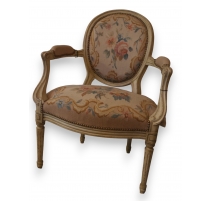 Fauteuil style Transition médaillon