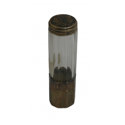 Flacon avec initiale G