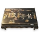 Table chinoise avec incrustations