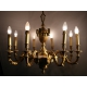 Lustre en bronze moulé à 8 bras