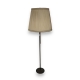 Lampadaire en métal