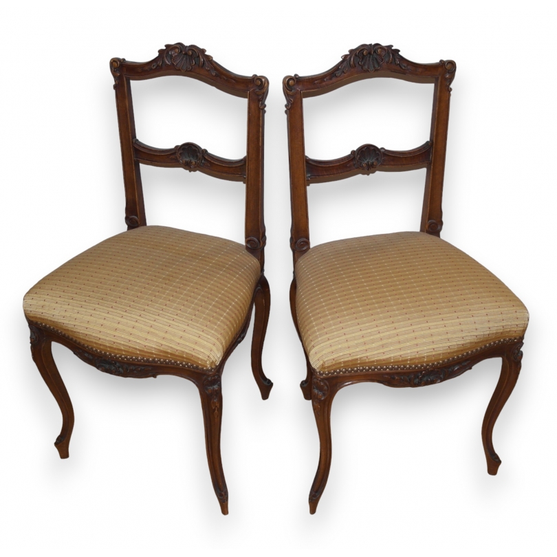 Pair of Napoleon III chairs by Moinat SA – Antiques and home décor
