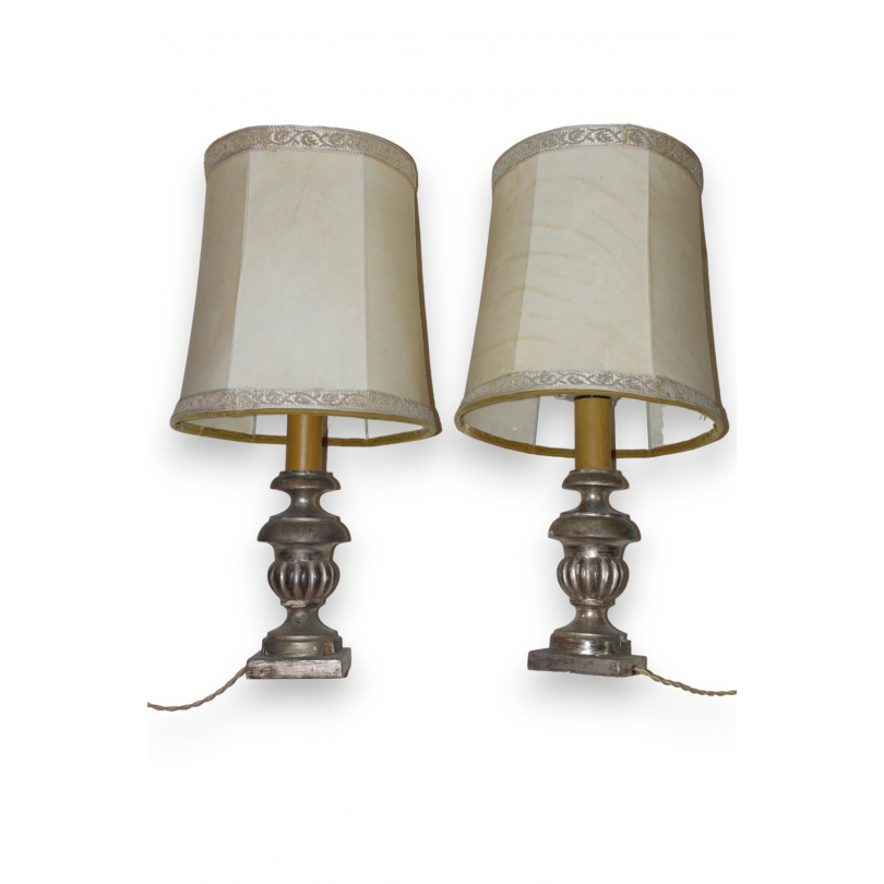  Paire de lampes bois doré abat-jour sur  Moinat SA  - Antiquités décoration