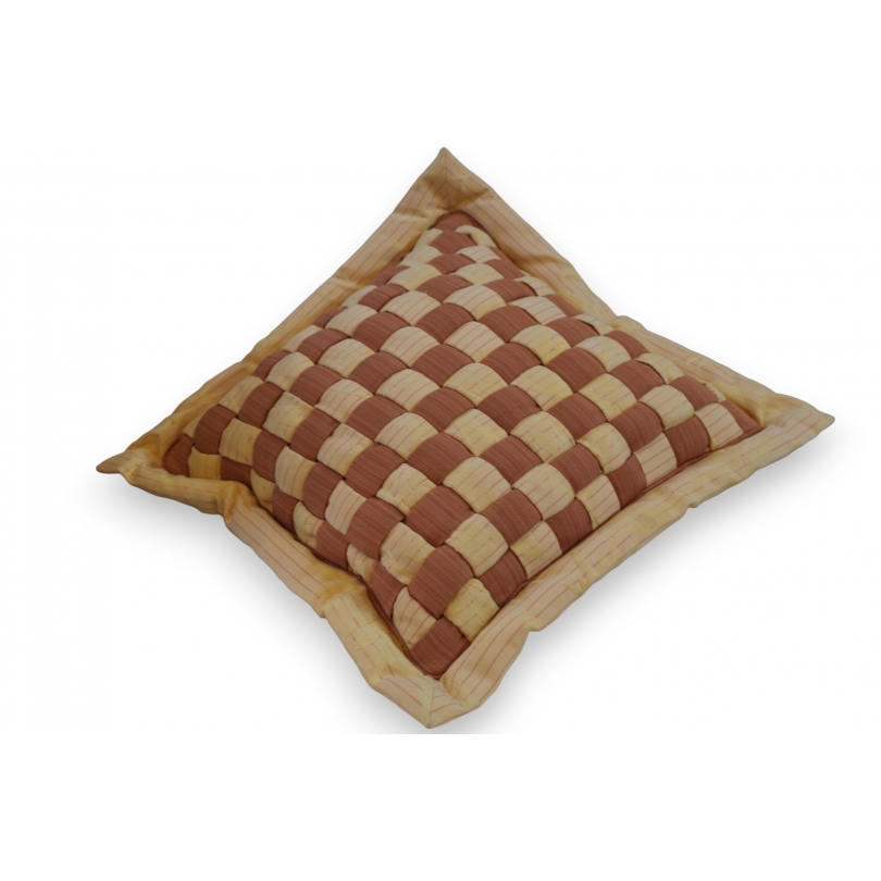 Coussin en damier rouille et jaune