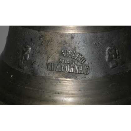  Cloche en bronze marquée VIGLINO sur  Moinat SA  - Antiquités décoration