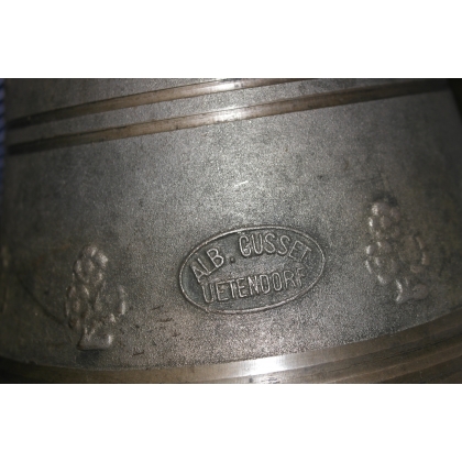  Cloche en bronze marquée ALB. GUSSET sur  Moinat SA  - Antiquités décoration