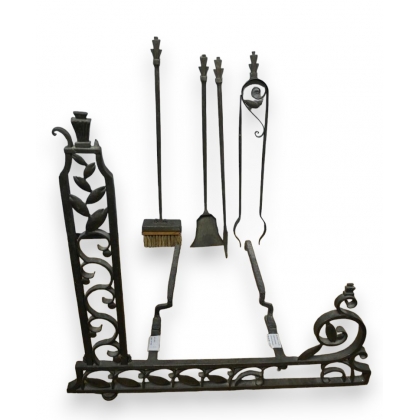  Devant de cheminée et 3 outils Art Déco sur  Moinat SA  - Antiquités décoration