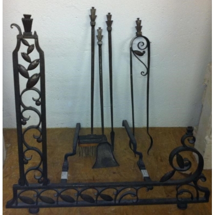  Devant de cheminée et 3 outils Art Déco sur  Moinat SA  - Antiquités décoration