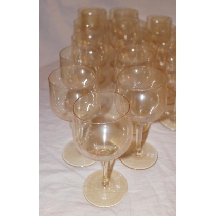Lot de 42 verres orangés