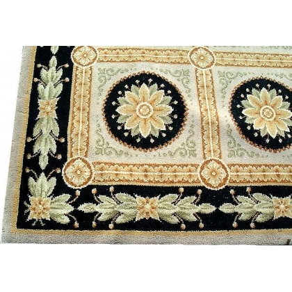 Semi-machine-woven rug, geometric patterns. at  Moinat SA  - Antiques and home décor