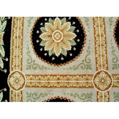 Semi-machine-woven rug, geometric patterns. at  Moinat SA  - Antiques and home décor