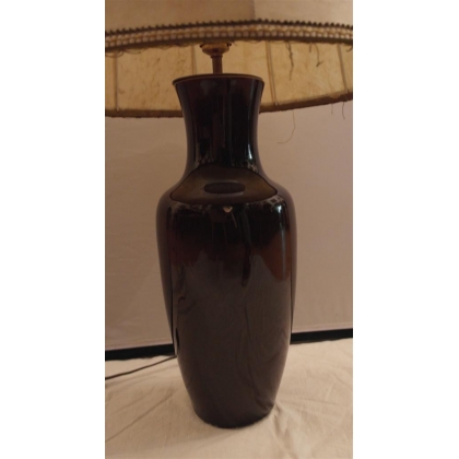  Lampe en porcelaine brune sur  Moinat SA  - Antiquités décoration