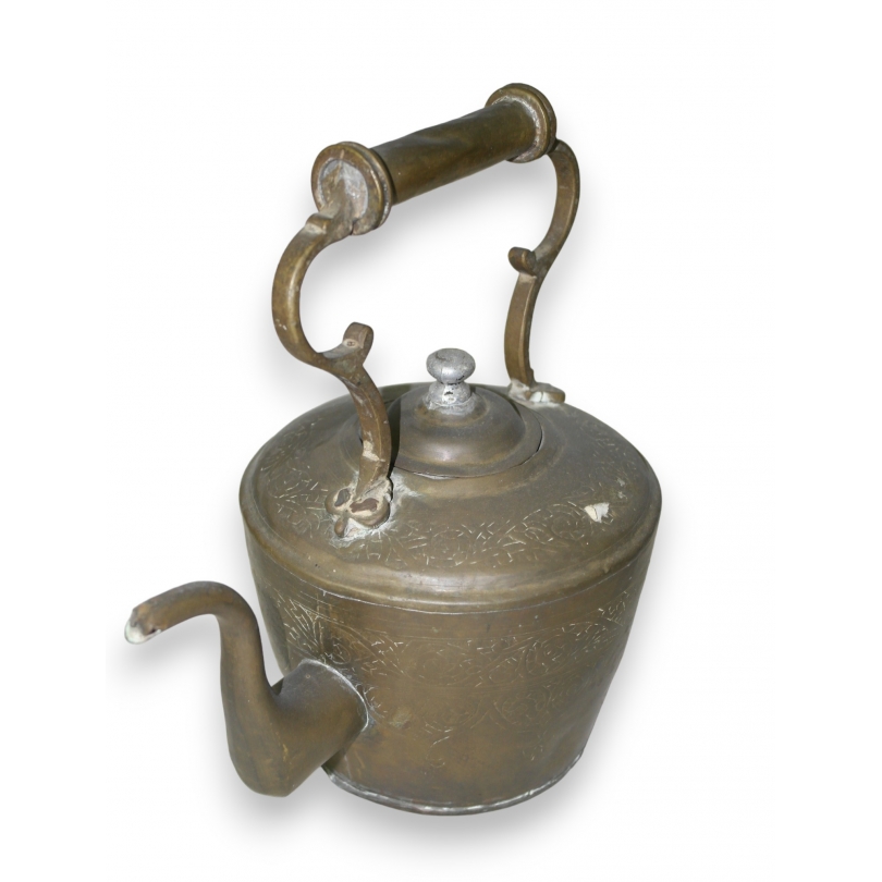 Théière en laiton