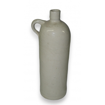  Vase en terre cuite couleur cream sur  Moinat SA  - Antiquités décoration