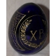 Oeuf de style Fabergé en cristal bleu,
