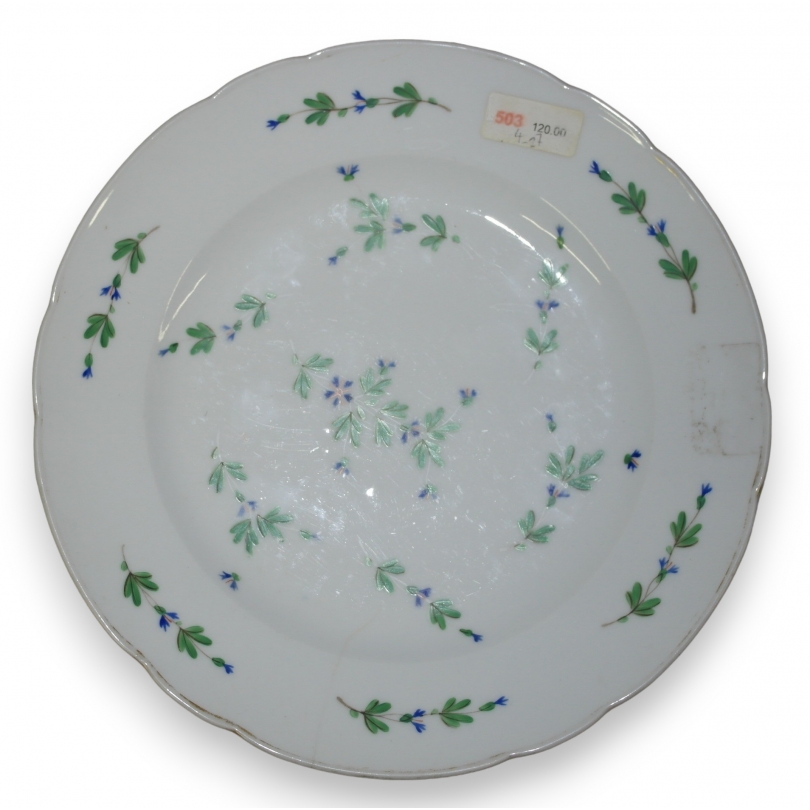  Assiette en porcelaine de Nyon Suisse sur  Moinat SA  - Antiquités décoration