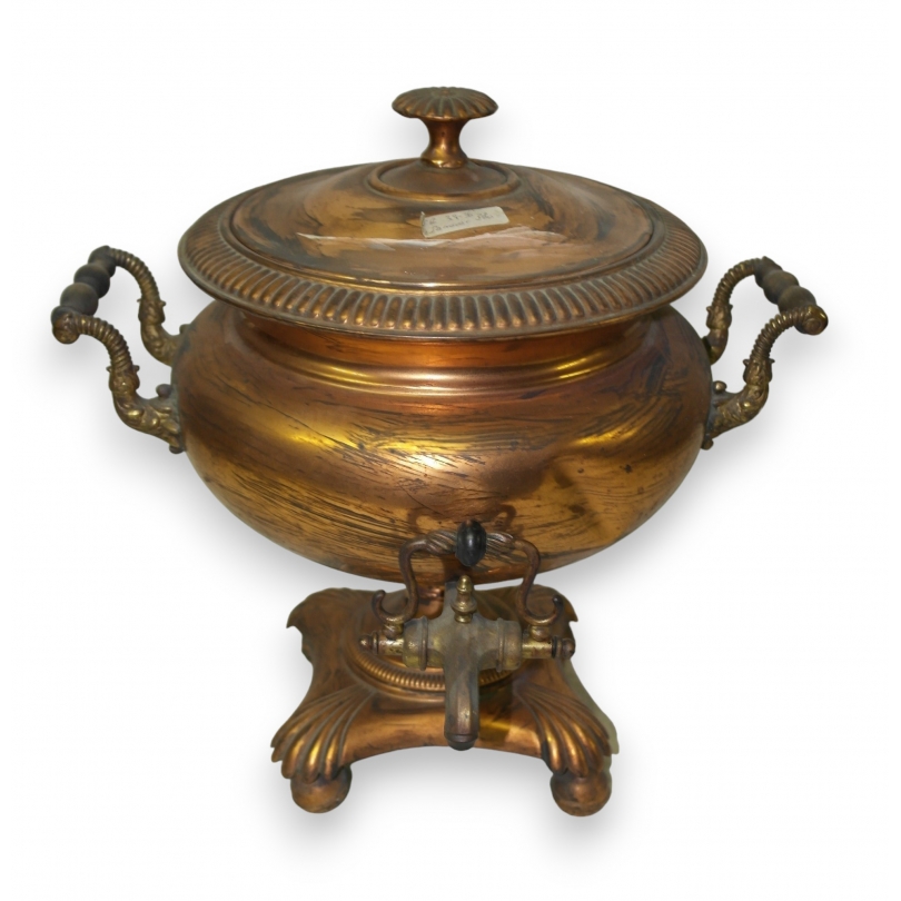 Samovar en cuivre