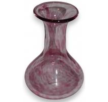 Vase en cristal rose signé Michel