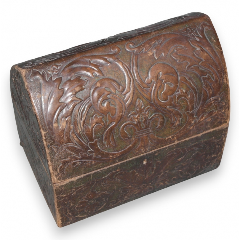 Boite bois et cuire de cordoue