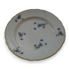  Assiette décor bleuets en porcelaine de sur  Moinat SA  - Antiquités décoration