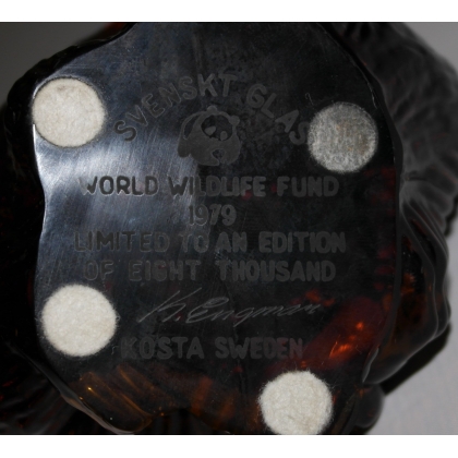 Glass orangutan by Svenskt Glas at Moinat SA – Antiques and home décor