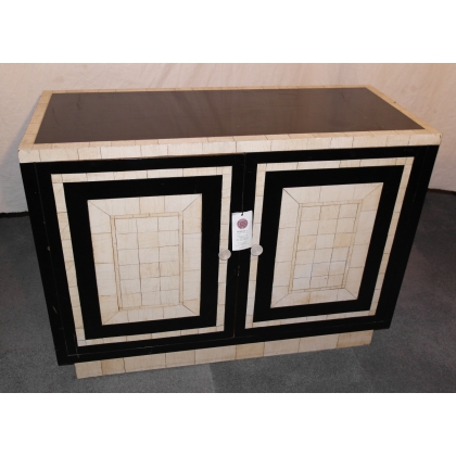  Buffet anglais Art Déco laqué blanc et sur  Moinat SA  - Antiquités décoration