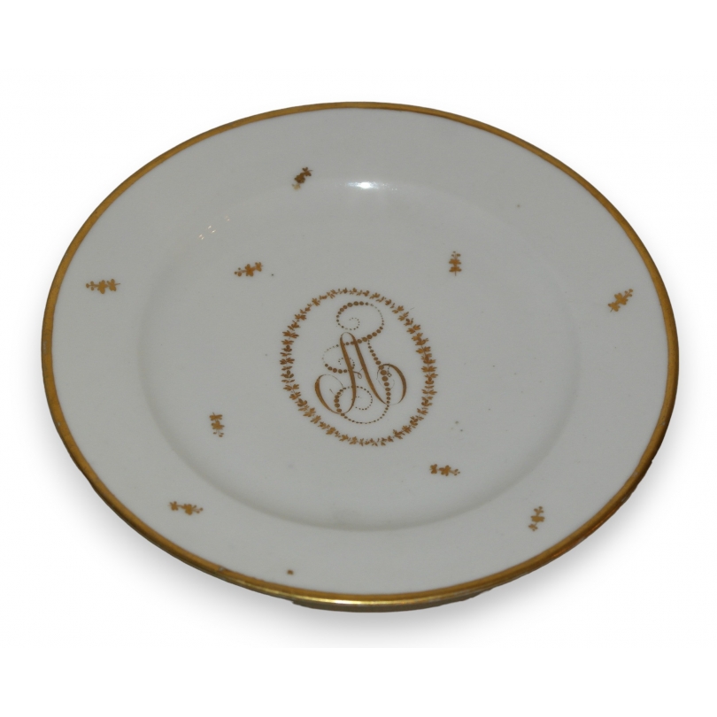 Assiette en porcelaine Vieux Paris