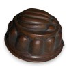 Copper cake tin at  Moinat SA  - Antiques and home décor