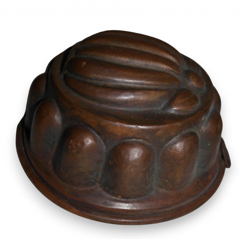 Moule à gâteau en cuivre