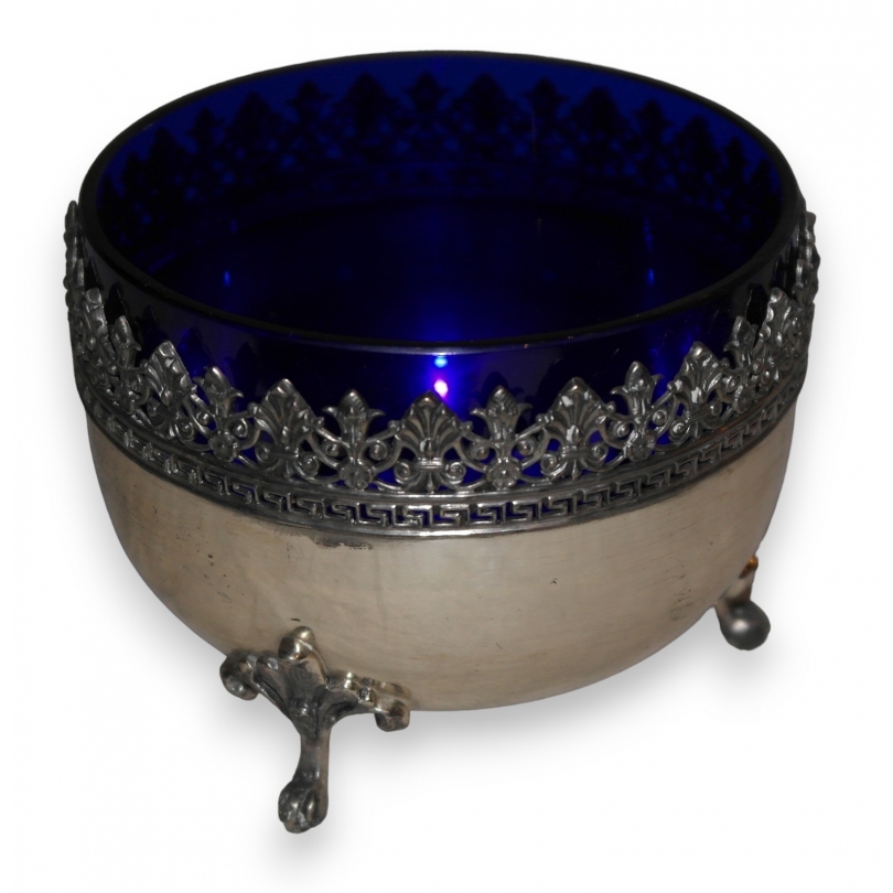 Bol en argent et verre bleu signé