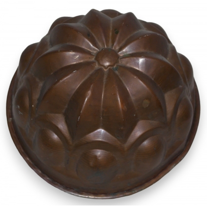Moule à gâteau en cuivre