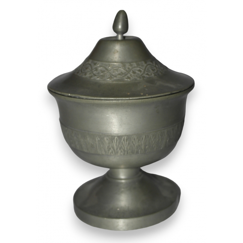 Swiss pewter sugar bowl at Moinat SA – Antiques and home décor